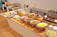 “大好評”朝食バイキング!